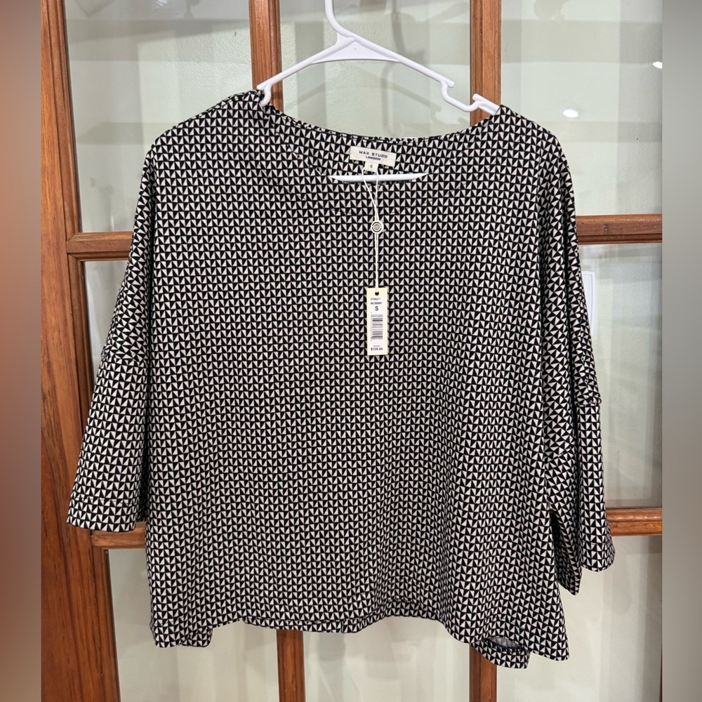 NEW Max Studio Chic Black and White Patterned Women's Top